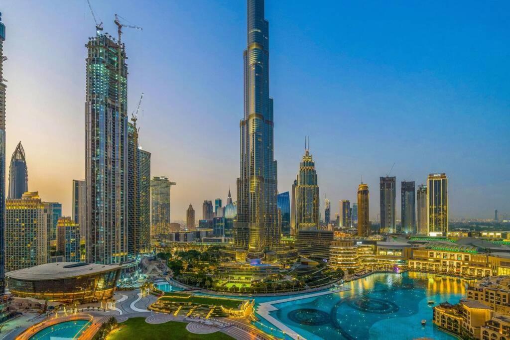 Spectacular Burj & Fountain View - Luxurious 3 Bedrooms & Maids Room - The Residences Дубай Экстерьер фото