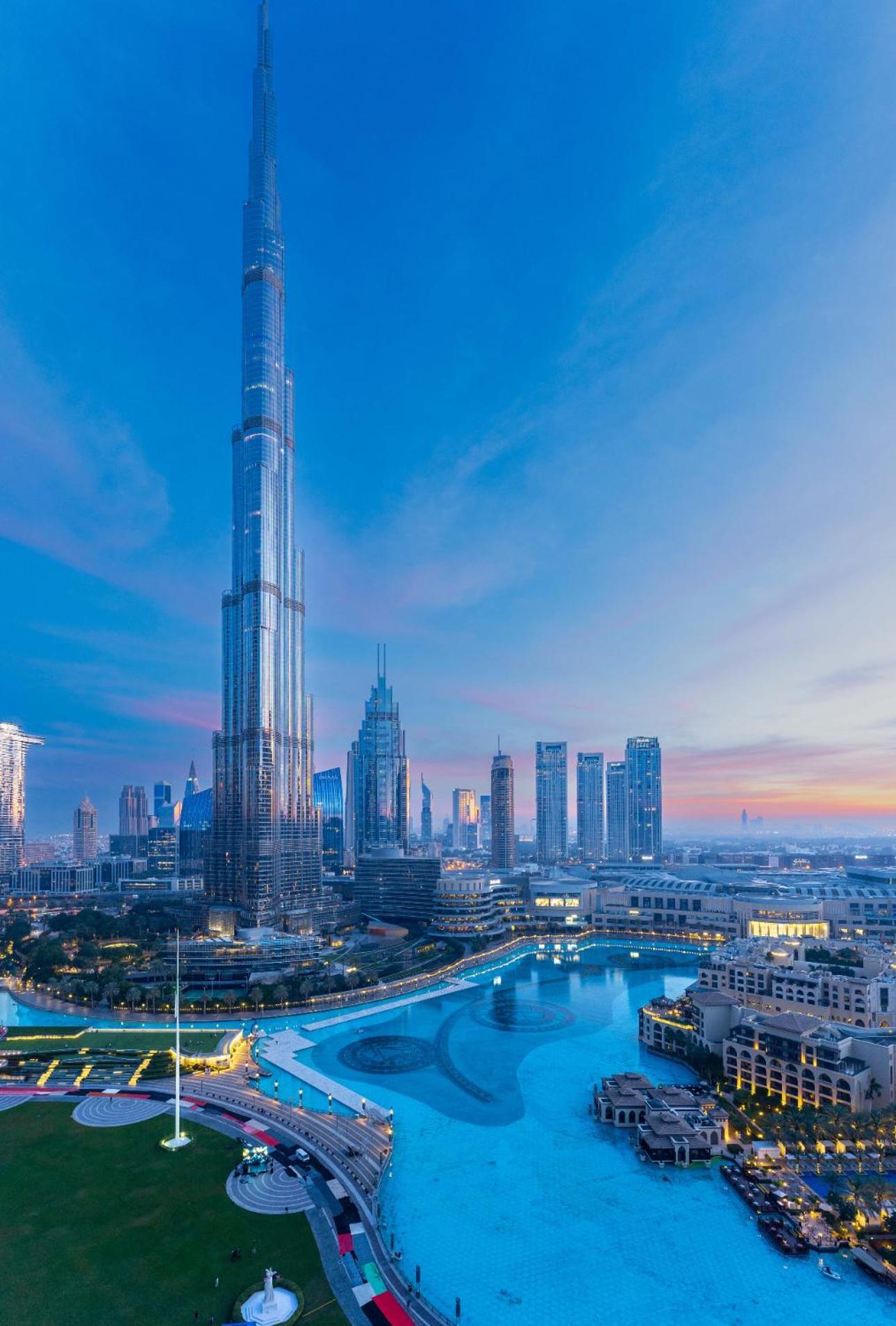Spectacular Burj & Fountain View - Luxurious 3 Bedrooms & Maids Room - The Residences Дубай Экстерьер фото