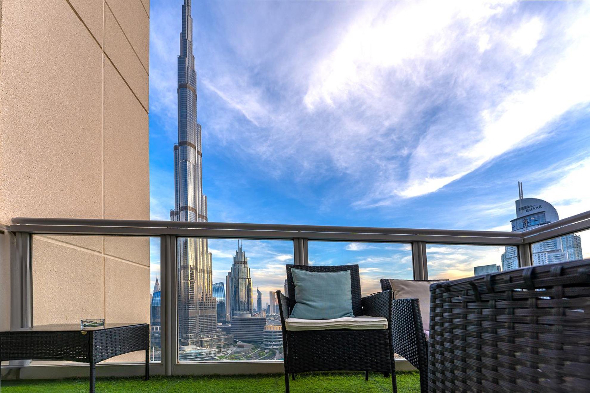 Spectacular Burj & Fountain View - Luxurious 3 Bedrooms & Maids Room - The Residences Дубай Экстерьер фото